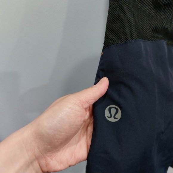 Lululemon Men's Navy Blue Track Pants Size Large Mesh - Picture 8 of 9